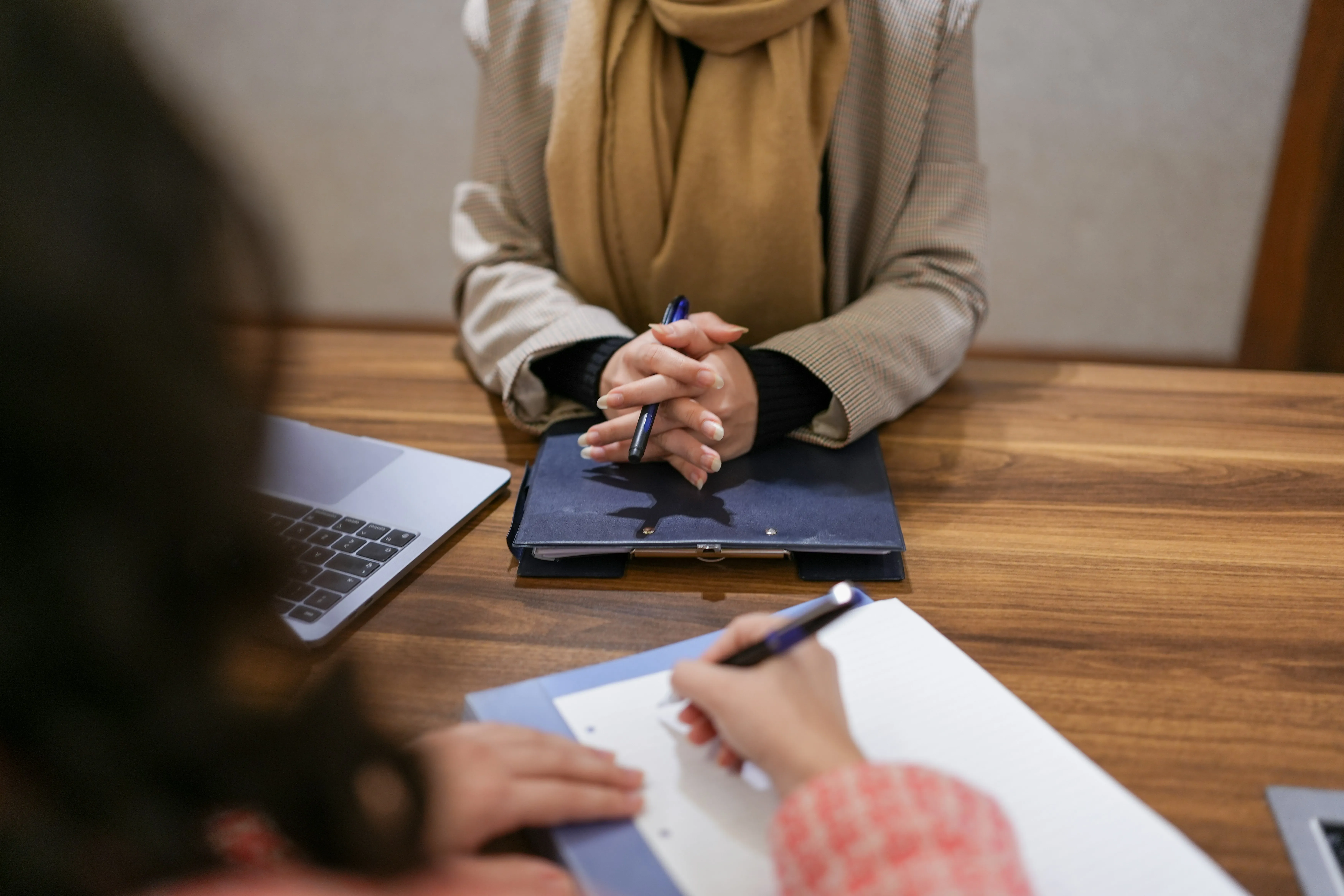 Person preparing and practising in a focused setting